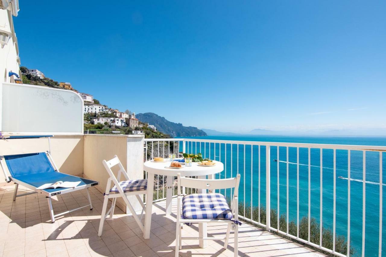 Edera Lägenhet Amalfi Exteriör bild